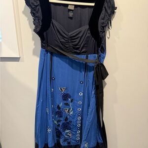 Elegant Blue Floral Dress